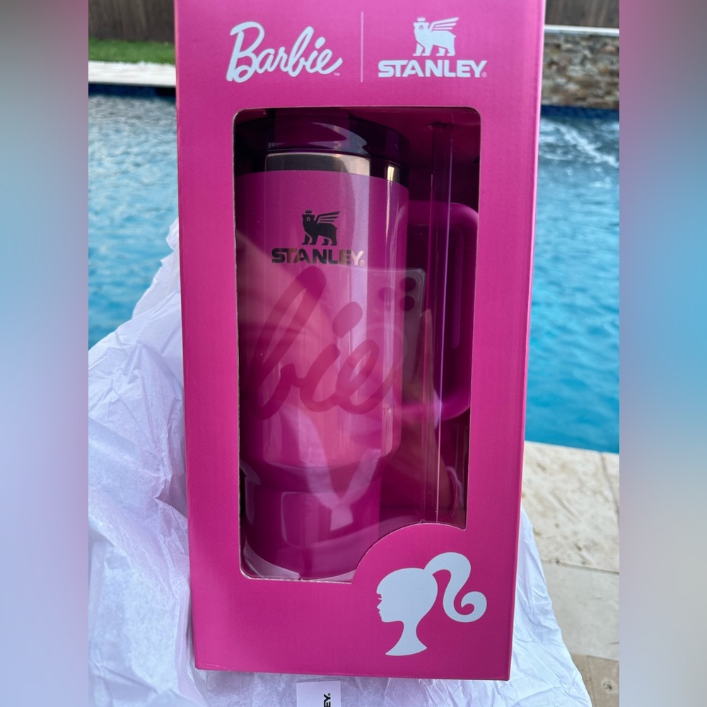Barbie Icon Stanley 40oz